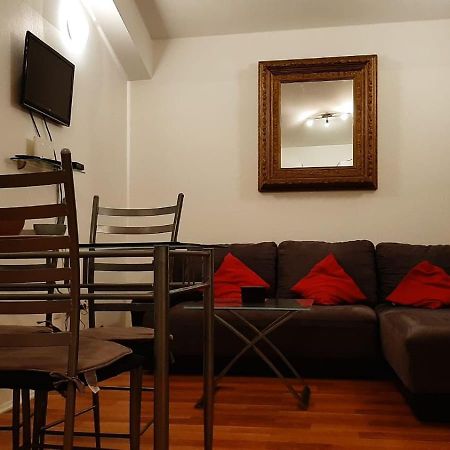 Apartments Blanka&Marina Pula Bagian luar foto