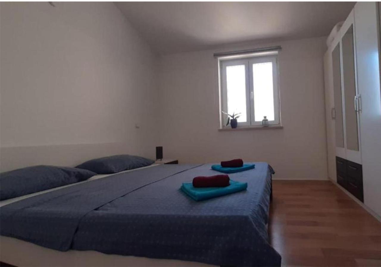 Apartments Blanka&Marina Pula Bagian luar foto